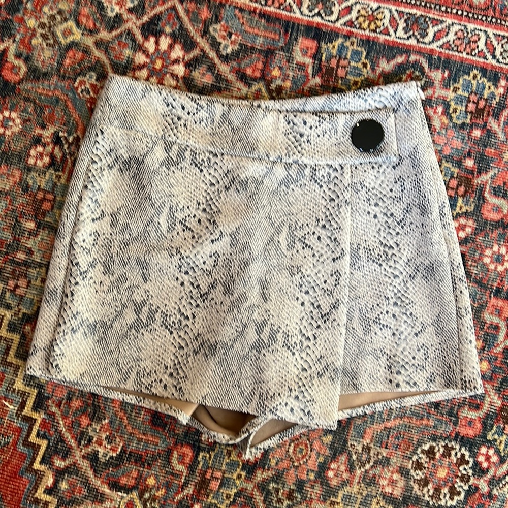 Zara Python Print Skort - image 1